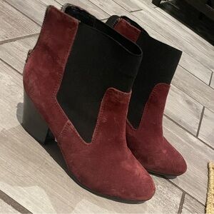 Suede Burgundy Red Chunky Heel Ankle Boots size 7